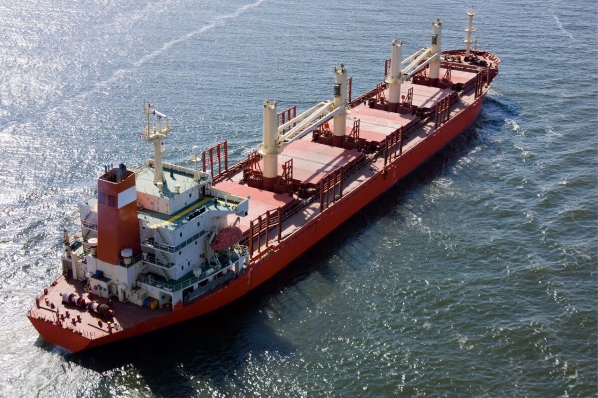 Read more about the article COST-EFFECTIVE SOLUTIONS: MANAGING BULK CARGO WITH PRECISION