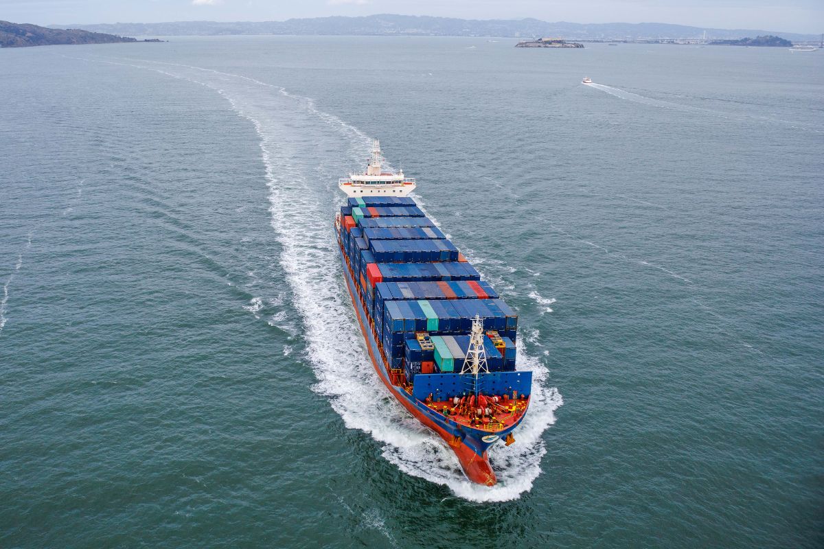 You are currently viewing UNDERSTAND THE IMPORTANCE OF CARGO INSURANCE IN PROTECTING YOUR TRUCK, AIR, AND OCEAN FREIGHT